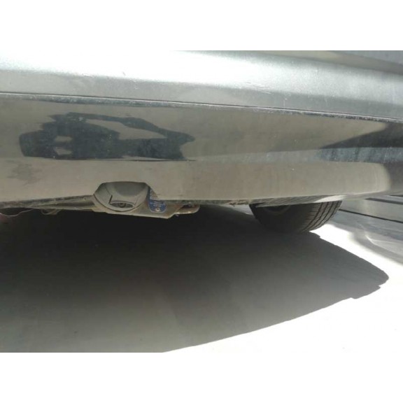 Recambio de paragolpes trasero para hyundai i40 premium referencia OEM IAM  CON SENSORES LLEVA PARA REMOLQUE