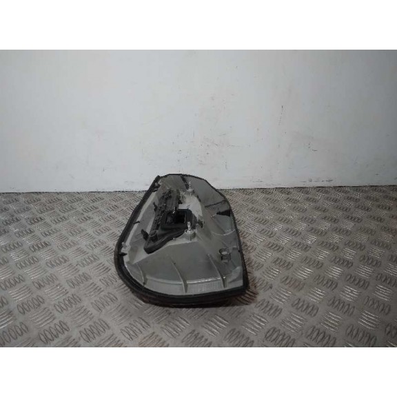 Recambio de piloto trasero derecho para opel zafira a club referencia OEM IAM   