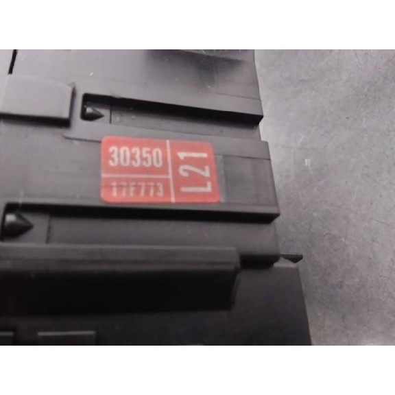 Recambio de mando multifuncion para lexus is 300h referencia OEM IAM 17F773 30350 