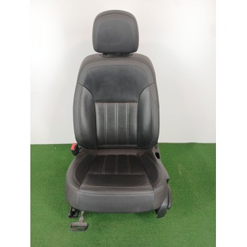ASIENTO DELANTERO IZQUIERDO 