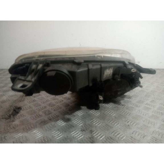 Recambio de faro izquierdo para fiat doblo cargo 1.3 16v jtd cat referencia OEM IAM 51810672  