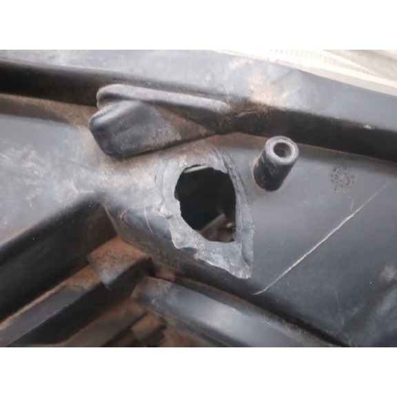 Recambio de faro izquierdo para opel astra j lim. cosmo referencia OEM IAM 13253646 CARCASA CON AGUJERO 