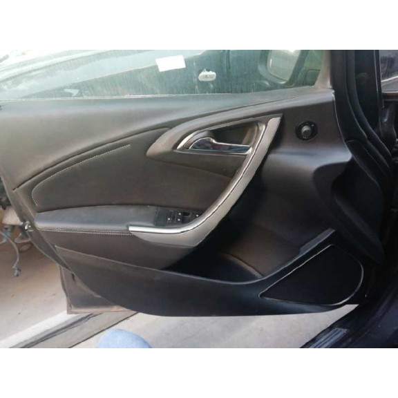 Recambio de guarnecido puerta delantera izquierda para opel astra j lim. cosmo referencia OEM IAM   