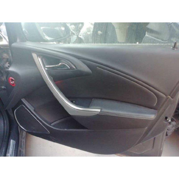 Recambio de guarnecido puerta delantera derecha para opel astra j lim. cosmo referencia OEM IAM   