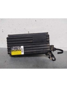 Recambio de centralita abs para lexus is 300h referencia OEM IAM 8954053340  