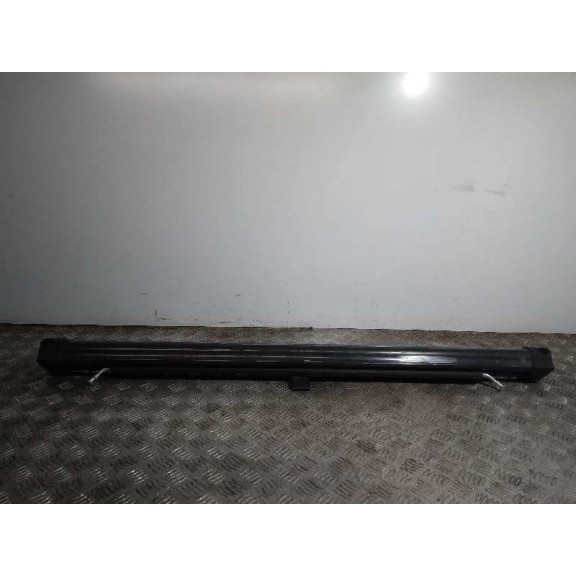 Recambio de bandeja trasera para hyundai i40 cw gl comfort referencia OEM IAM  CON RED ( PARA ANIMALES) 