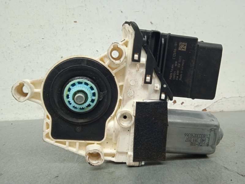 Recambio de motor elevalunas trasero derecho para seat altea xl (5p5) reference ecomotive referencia OEM IAM 3C0959704D 99591557