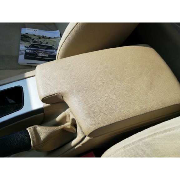 Recambio de apoyabrazos central para bmw serie 3 berlina (e90) 320d referencia OEM IAM  CUERO BEIGE 