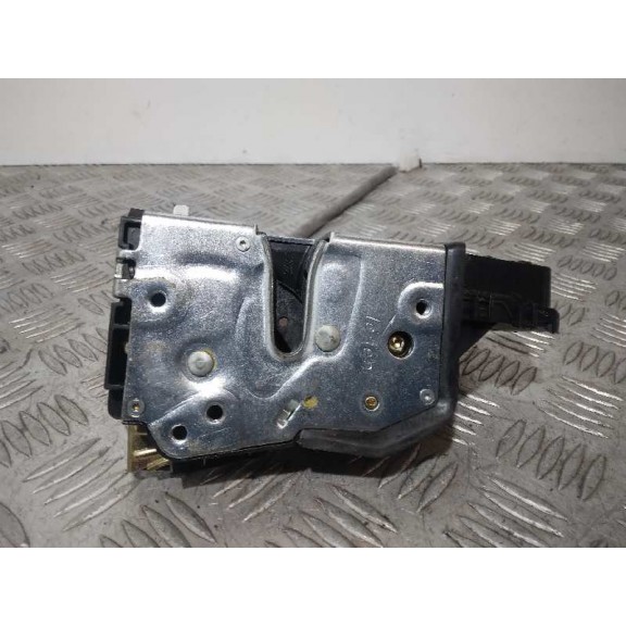 Recambio de cerradura puerta trasera derecha para bmw serie 3 berlina (e46) 320d referencia OEM IAM  7 PINES 