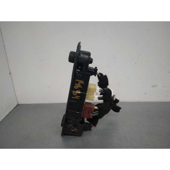 Recambio de mando elevalunas delantero izquierdo para renault captur zen referencia OEM IAM 254113300R 254118722R 254298400R