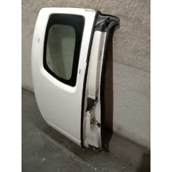 Recambio de puerta trasera derecha para nissan navara pick-up (d40m) doble cab fe 4x4 referencia OEM IAM   