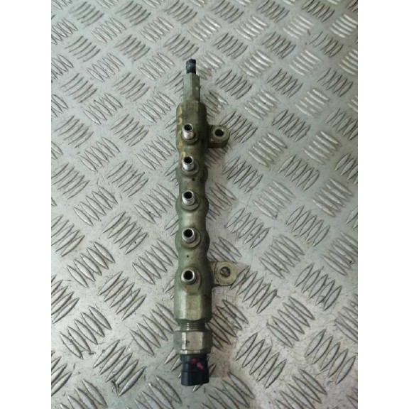 Recambio de rampa inyectora para toyota avensis berlina (t25) referencia OEM IAM 063002K08474  