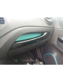Recambio de guantera para renault captur zen referencia OEM IAM 134400  