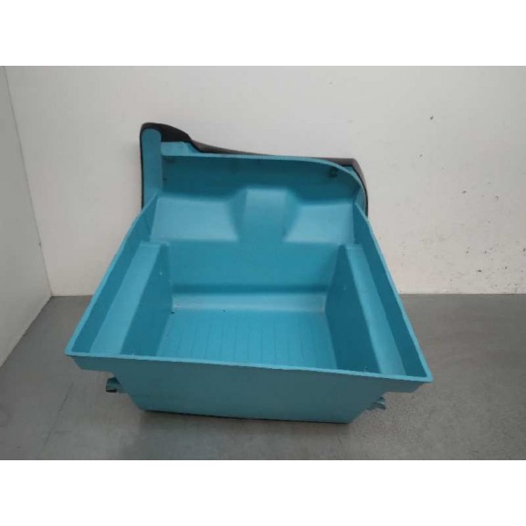 Recambio de guantera para renault captur zen referencia OEM IAM 134400  