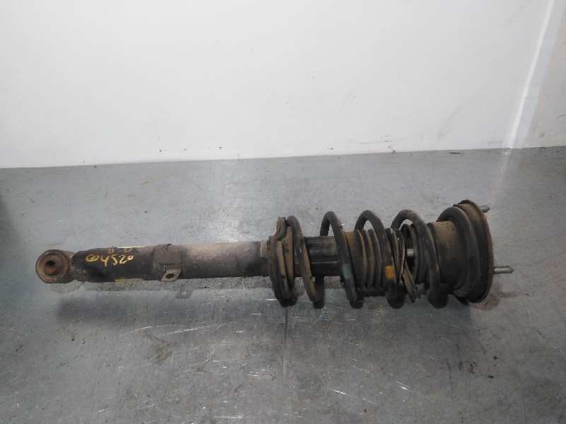 Recambio de amortiguador delantero derecho para lexus is200 (ds2/is2) 250 v6 referencia OEM IAM 4851053110  