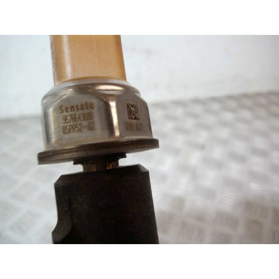 Recambio de rampa inyectora para citroën berlingo station wagon live referencia OEM IAM 9824940080  