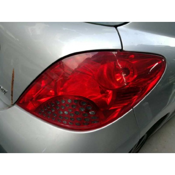 Recambio de piloto trasero derecho para peugeot 207 x-line referencia OEM IAM 9649986580 SIN PORTALAMPARAS 