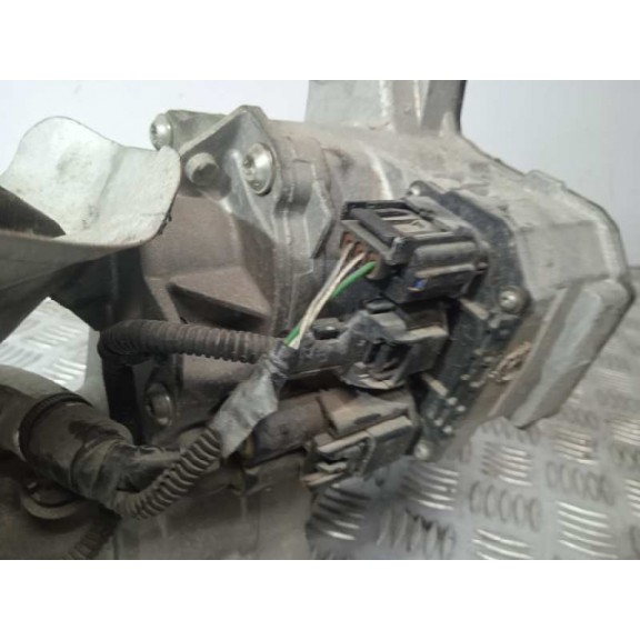 Recambio de cremallera direccion para ford focus lim. business referencia OEM IAM HV6C3D070LB BRAZO DERECHO ROTO