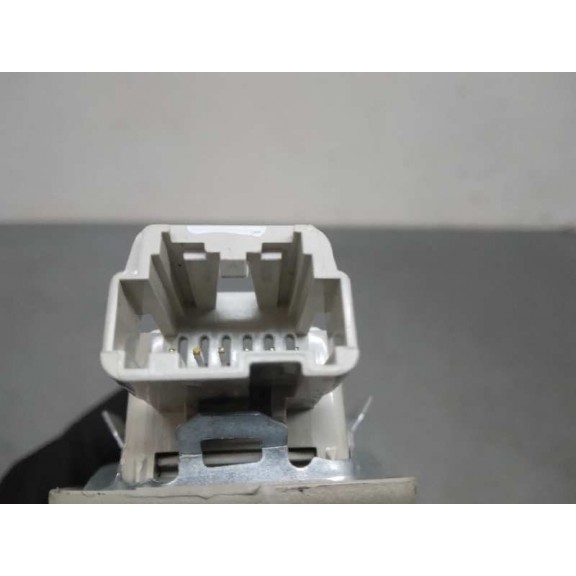 Recambio de luz interior para ford focus turn. trend referencia OEM IAM AM5113K767AE  