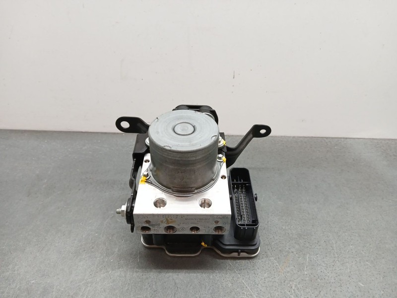Recambio de abs para renault megane e-tech suv ev40 referencia OEM IAM 476605358R  