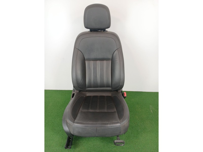 Recambio de asiento delantero derecho para opel insignia berlina excellence referencia OEM IAM   