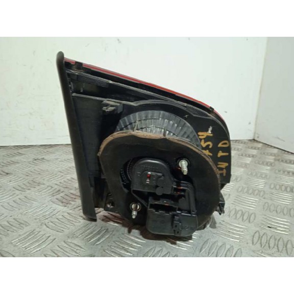 Recambio de piloto trasero derecho interior para volkswagen golf vi (5k1) 2.0 tdi referencia OEM IAM 5K0945094C  