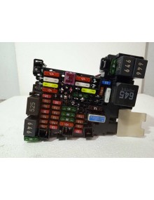 Recambio de caja reles / fusibles para volkswagen arteon (3h8) referencia OEM IAM 5Q0937615C HABITACULO 