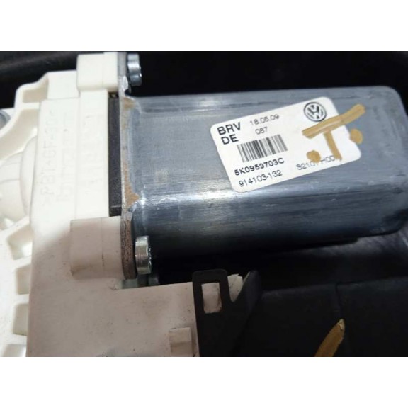 Recambio de elevalunas trasero izquierdo para volkswagen golf vi (5k1) 2.0 tdi referencia OEM IAM 5K4839461A 5K0959703C 