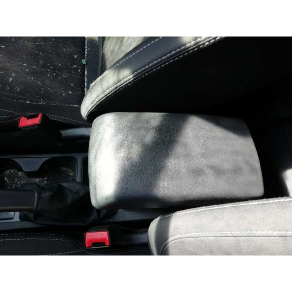 Recambio de apoyabrazos central para ford ecosport (cr6) trend+ referencia OEM IAM   