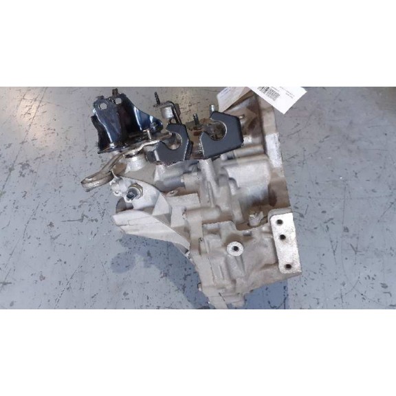 Recambio de caja casco para toyota auris 1.3 16v cat referencia OEM IAM   