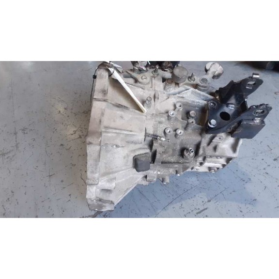 Recambio de caja casco para toyota auris 1.3 16v cat referencia OEM IAM   