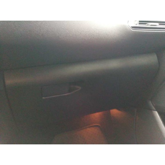 Recambio de guantera para peugeot 308 sw allure referencia OEM IAM   