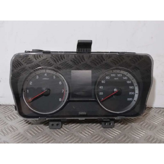 Recambio de cuadro instrumentos para ssangyong tivoli referencia OEM IAM 8021035560  