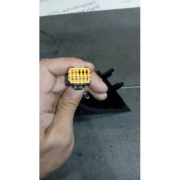 Recambio de retrovisor derecho para citroën xsara picasso referencia OEM IAM  7 PINES CONEC NARANJA NUEVO