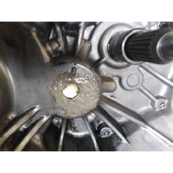 Recambio de caja cambios para kia carnival 2.9 turbodiesel cat referencia OEM IAM Y050500685 CASCO 