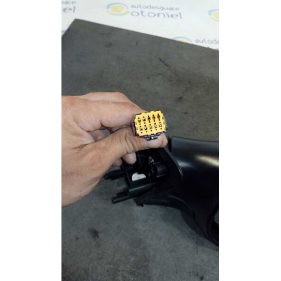 Recambio de retrovisor derecho para citroën xsara picasso referencia OEM IAM  7 PINES CONEC NARANJA NUEVO