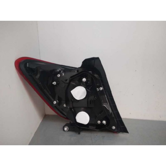 Recambio de piloto trasero derecho para toyota yaris referencia OEM IAM 815510D600 NUEVO 14-16 5 PUERTAS