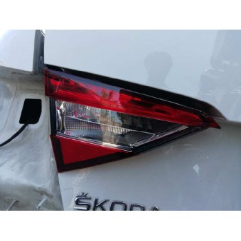 Recambio de piloto trasero izquierdo interior para skoda superb (3v3) 2.0 tdi referencia OEM IAM 3v5945307b  