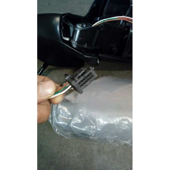 Recambio de retrovisor izquierdo para peugeot 407 referencia OEM IAM  5 PINES NUEVO