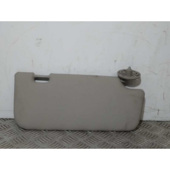 Recambio de parasol izquierdo para ssangyong tivoli referencia OEM IAM   