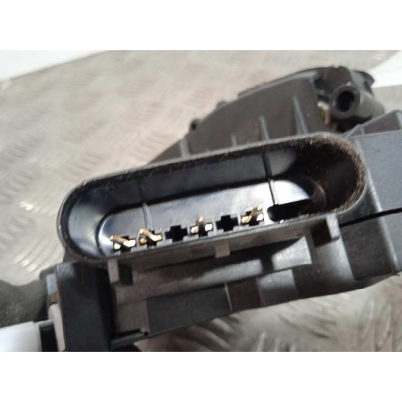 Recambio de cerradura puerta trasera izquierda para ford focus lim. trend + referencia OEM IAM BM5AA26413AF  4 PINS