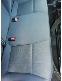 Recambio de asientos traseros para ssangyong tivoli referencia OEM IAM   