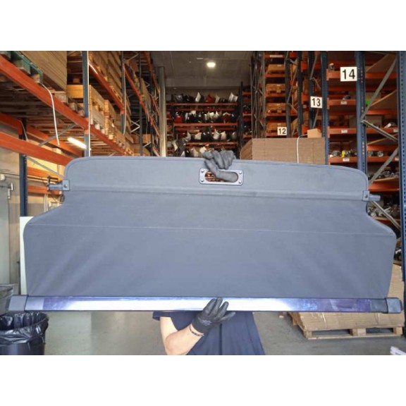 Recambio de bandeja trasera para ssangyong tivoli referencia OEM IAM  EXTENSIBLE 