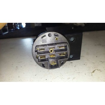 Recambio de conmutador de arranque para fiat punto berl. (176) 75 elx referencia OEM IAM   