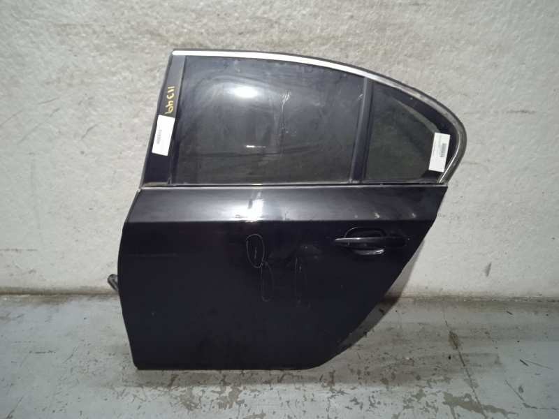 Recambio de puerta trasera izquierda para bmw serie 5 berlina (e60) 3.0 turbodiesel cat referencia OEM IAM   