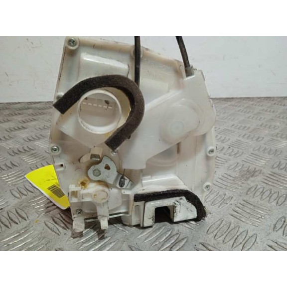 Recambio de cerradura puerta trasera derecha para suzuki sx4 rw (ey) glx referencia OEM IAM 8230179J20  2 PINS