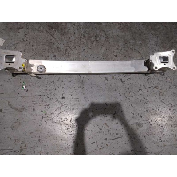 Recambio de refuerzo paragolpes delantero para ford focus st-line referencia OEM IAM   