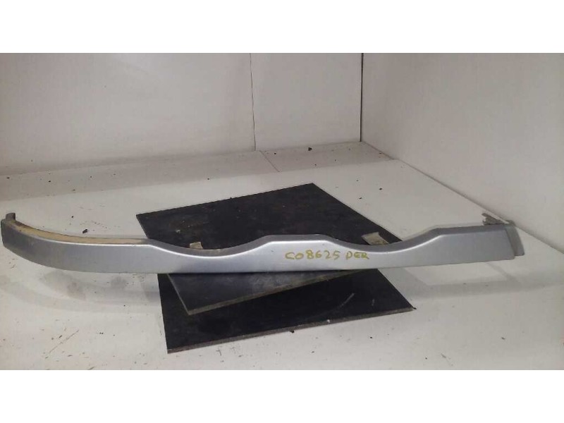 Recambio de molduras delanteras para bmw serie 3 berlina (e46) 316i referencia OEM IAM   BAJO FARO DERECHO
