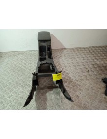 Recambio de apoyabrazos central para peugeot 308 sport referencia OEM IAM 9660529477  