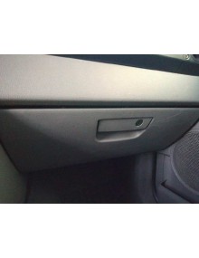 Recambio de guantera para jeep commander 3.0 v6 crd limited referencia OEM IAM   